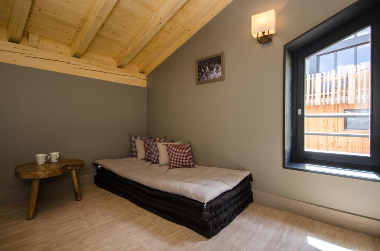Chalet Hermine Bed & Breakfast La Plagne-Tarentaise Exterior photo